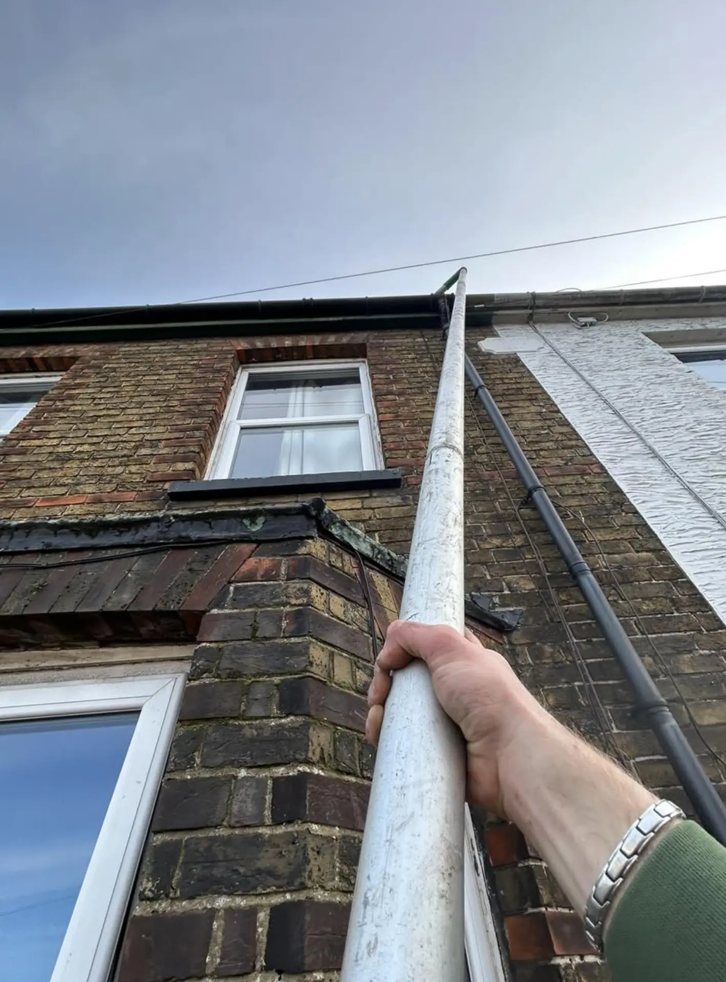 High-level gutter cleaning